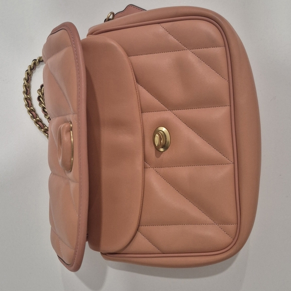 COACH QUILTED MADISON - Picture 11 of 12